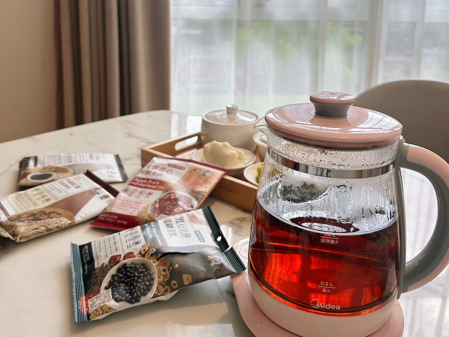 產後,坐月子,藥膳補湯,月子餐,月子水,坐月子,月嫂,月子調理,海外坐月子,yifood,頤珍宮膳